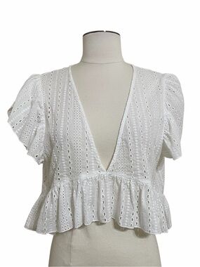 SHEIN White Eyelet Deep V-Neck Flutter Sleeve Cropped Cotton Top Sz Large